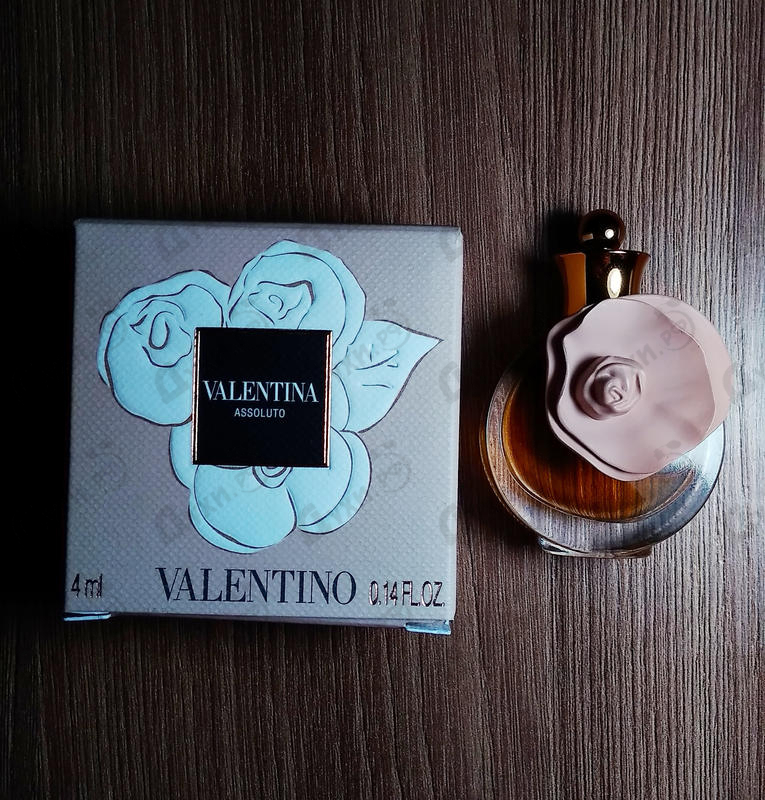 Парфюмерия Valentino Valentina Assoluto